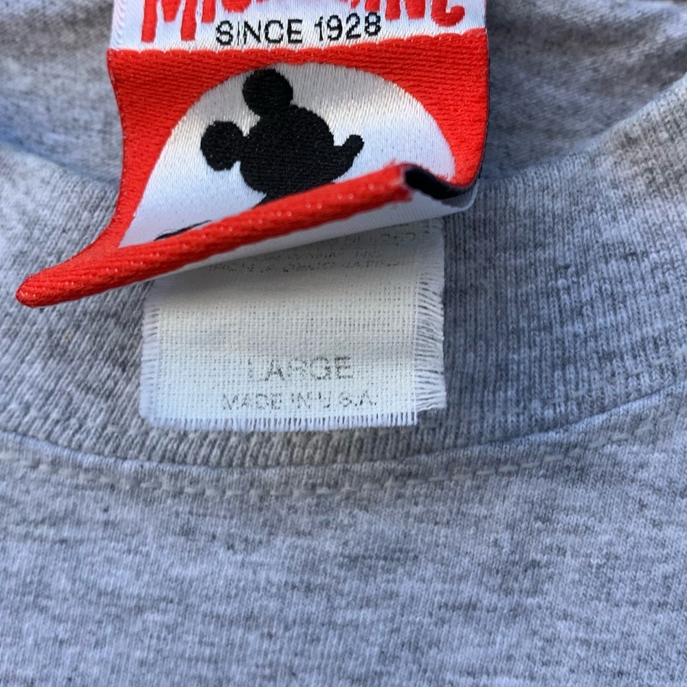 Vintage Mickey Mouse T-shirt size Large. - Picture 4 of 8